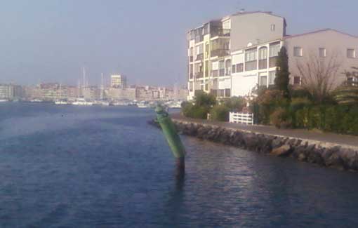 PR01050710.jpg